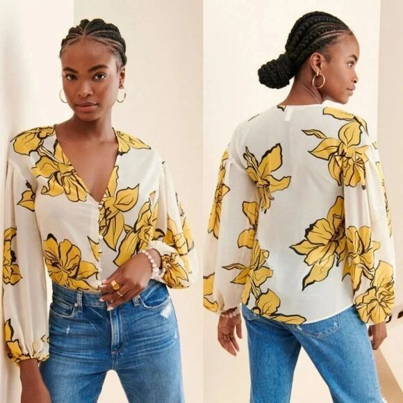 Anthropologie Tops - Anthropologie Hutch Kena Floral Top Size XS NWOT $108